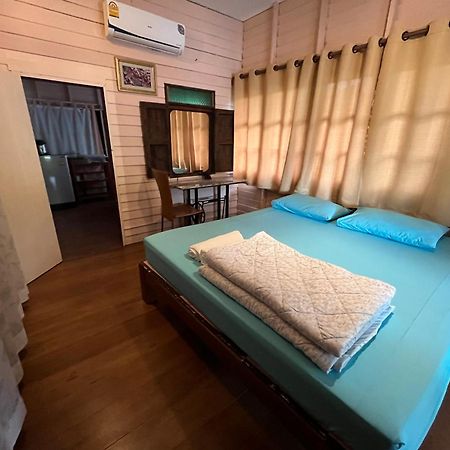 ครูหนูบ้านพัก แหลมงอบ Krunou Baanpak Trat Exterior foto