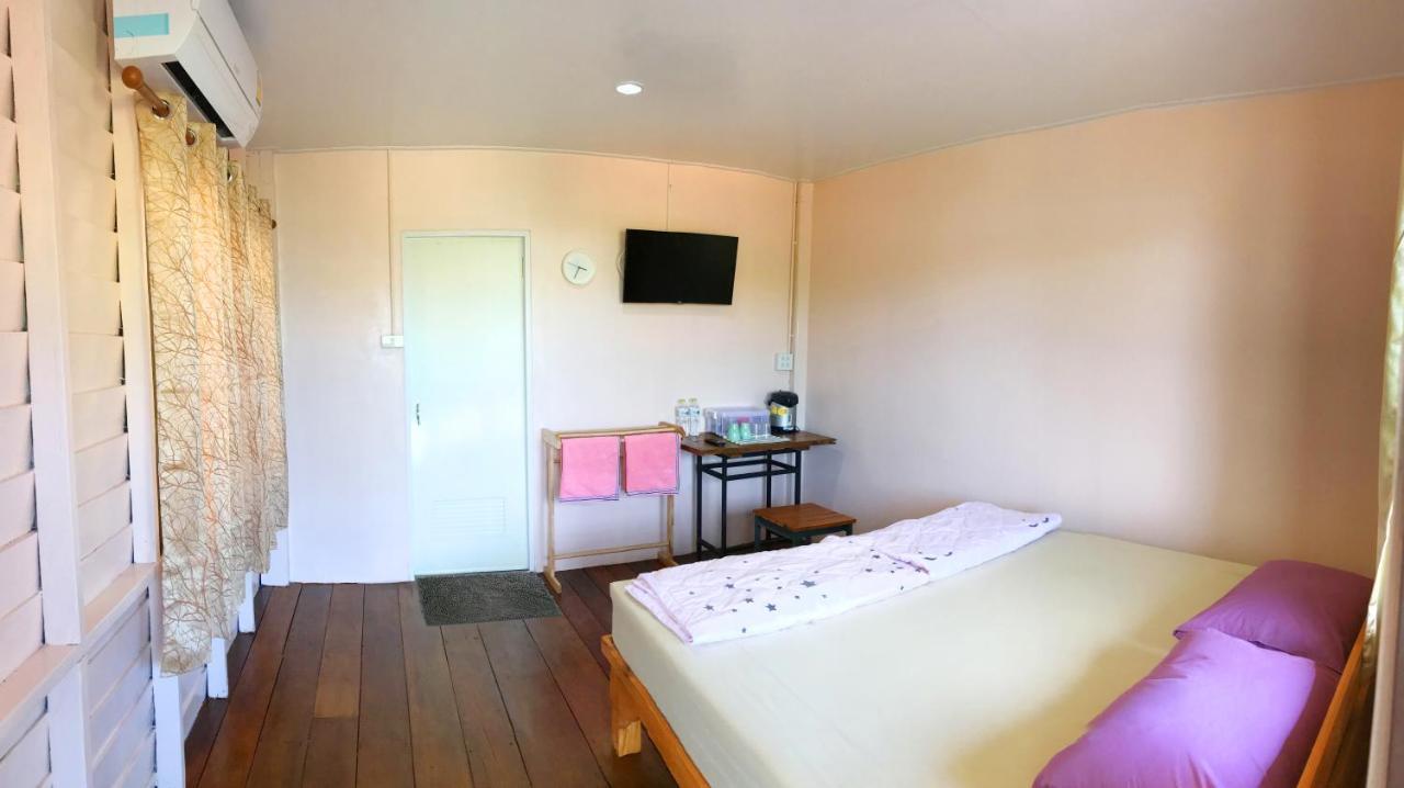 ครูหนูบ้านพัก แหลมงอบ Krunou Baanpak Trat Exterior foto